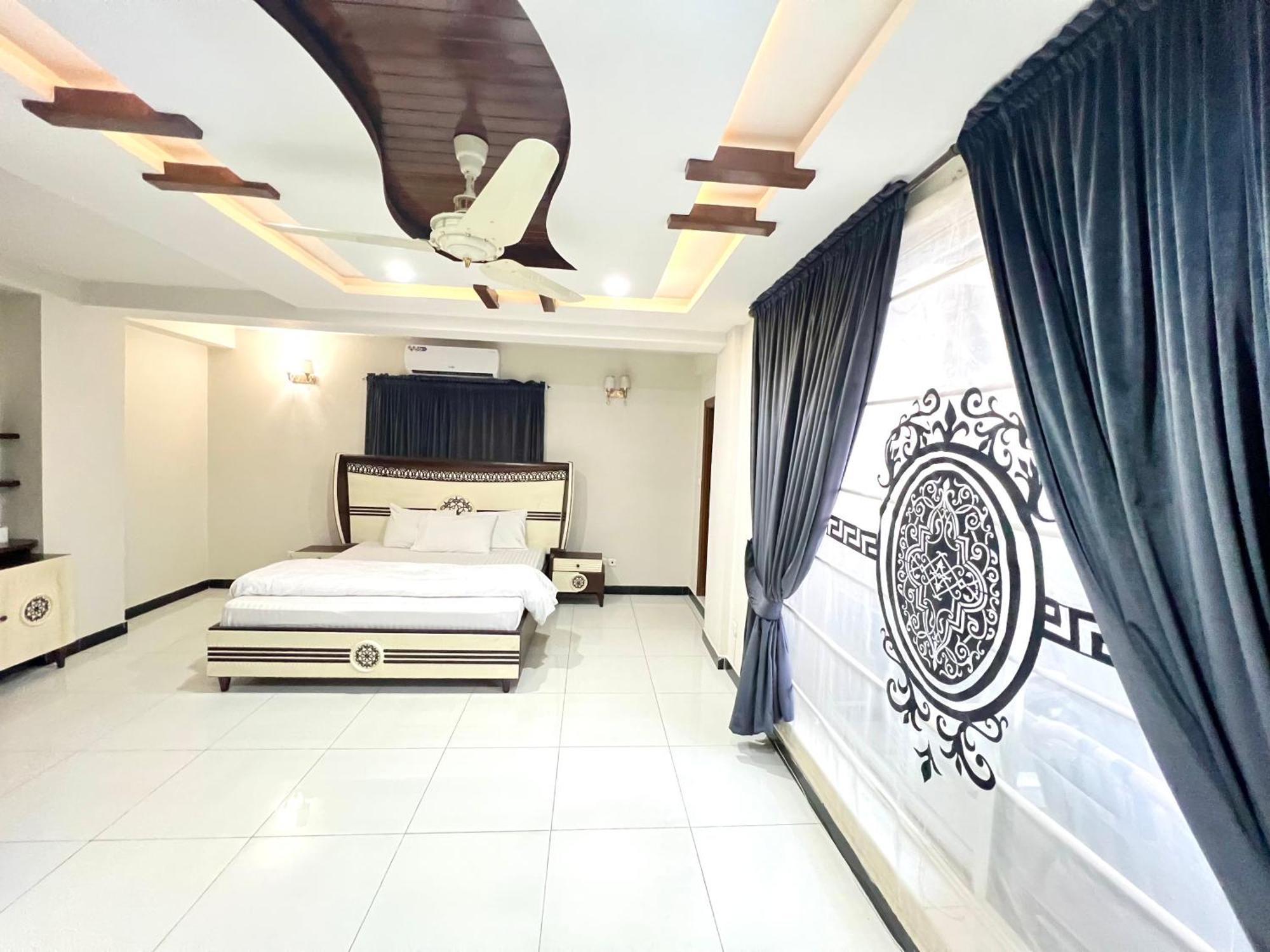 Penthouse 3Bedrooms - Luxury Apartment Hotel اسلام اباد المظهر الخارجي الصورة
